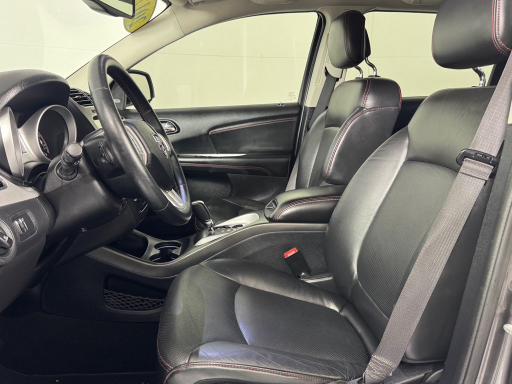 Used 2017 Dodge Journey GT w/ Driver Convenience Group FWD image 11