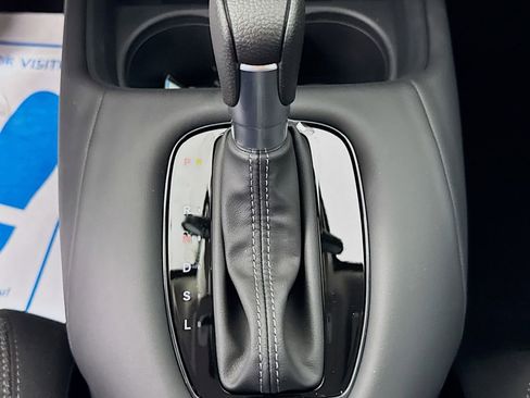 New 2026 Honda HR-V LX image 20