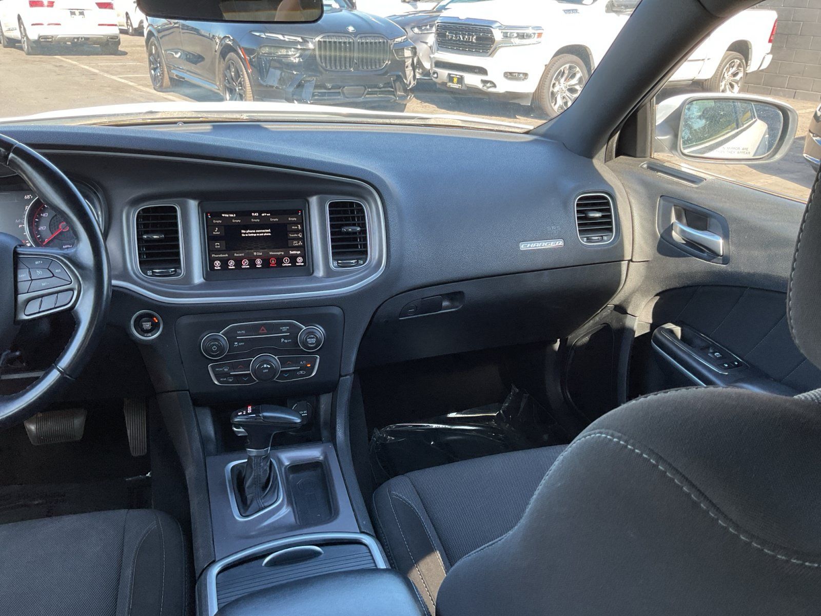 Used 2022 Dodge Charger SXT RWD image 16