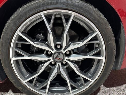 Used 2025 Chevrolet Corvette Stingray Preferred Conv image 9