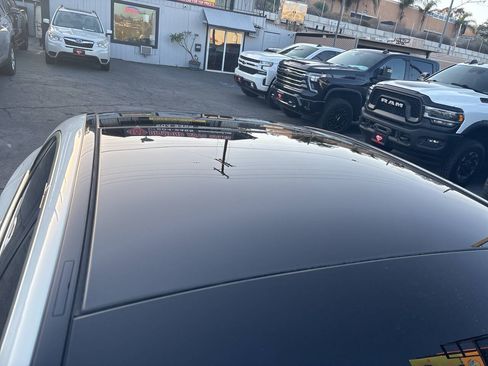 Used 2019 Mercedes-Benz C 300 Sedan image 30