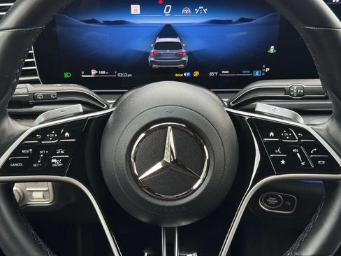 Certified 2025 Mercedes-Benz GLS 450 4MATIC image 9