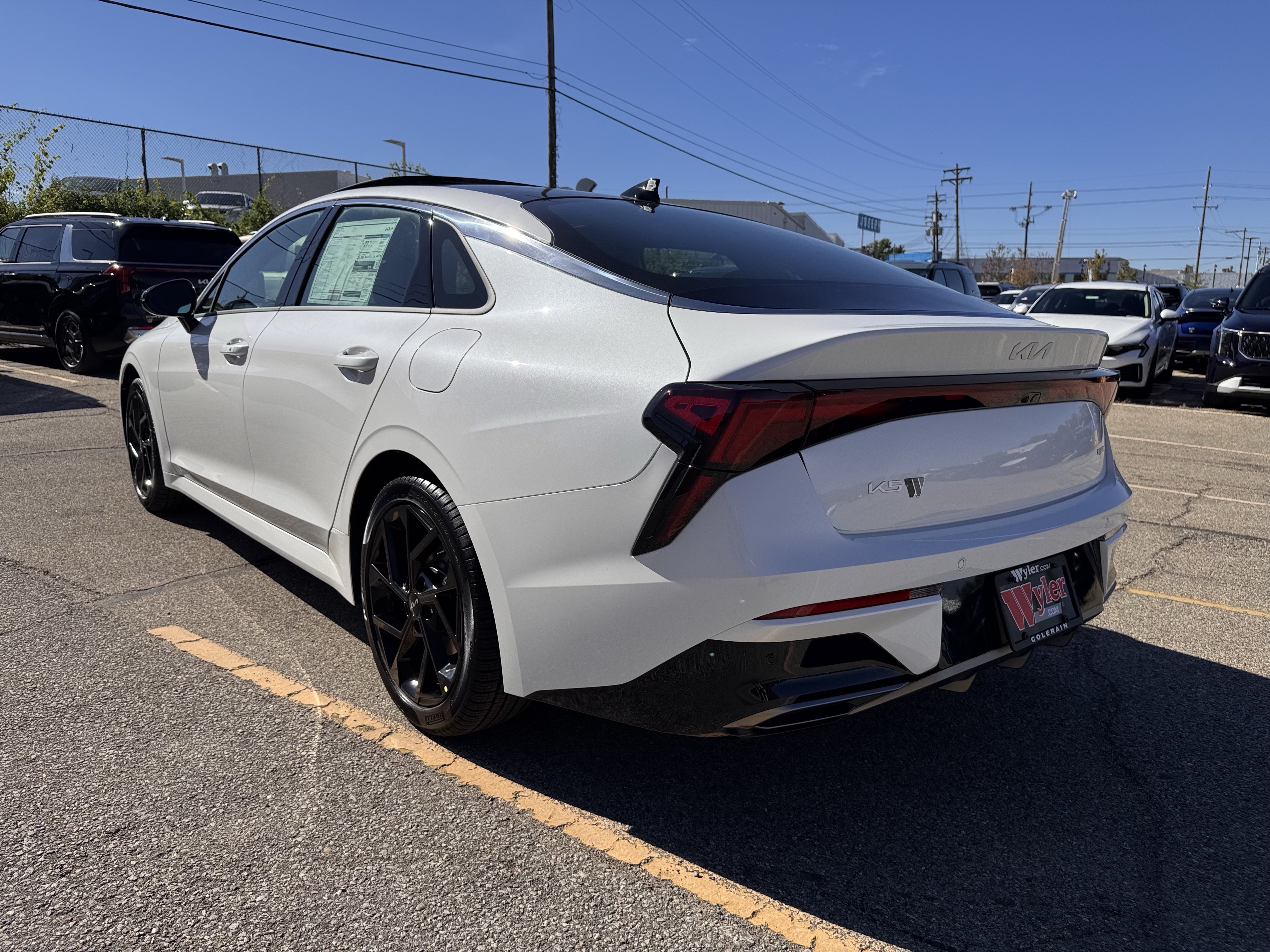 New 2027 Kia K5 GT-Line AWD/4WD image 4