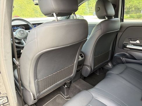 Used 2025 Mercedes-Benz GLA 250 image 21