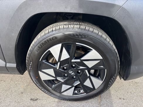 Used 2025 Hyundai Kona SEL image 30