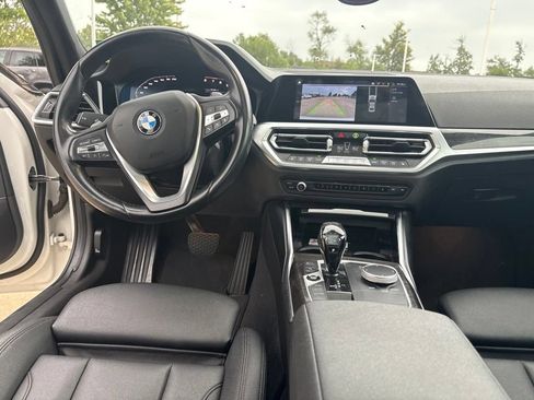 Used 2020 BMW 330i xDrive Sedan w/ Convenience Package AWD/4WD image 23