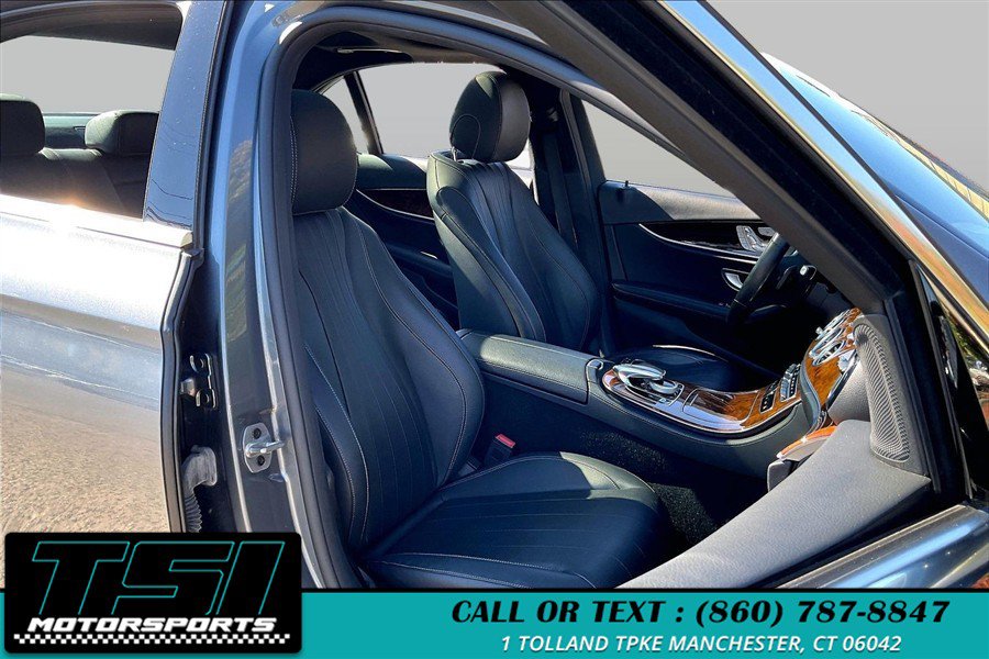 Used 2019 Mercedes-Benz E 300 4MATIC image 7