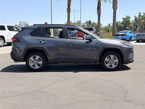 Used 2025 Toyota RAV4 XLE FWD image 5