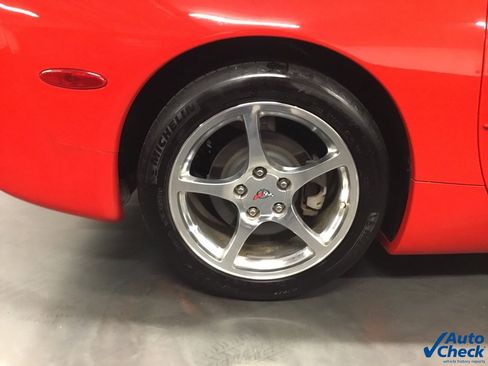 Used 1999 Chevrolet Corvette Convertible image 24