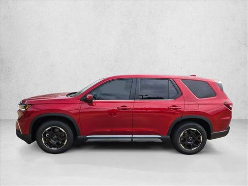 Used 2025 Honda Pilot EX-L image 9