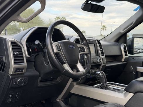 Used 2019 Ford F150 Lariat w/ Equipment Group 502A Luxury image 17