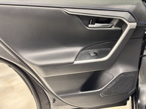 Used 2020 Toyota RAV4 XSE image 25