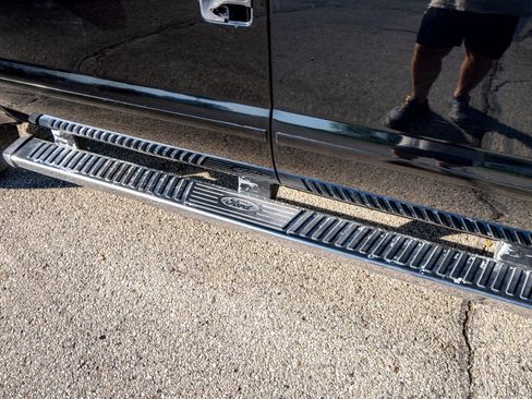 Used 2009 Ford F250 Lariat image 45