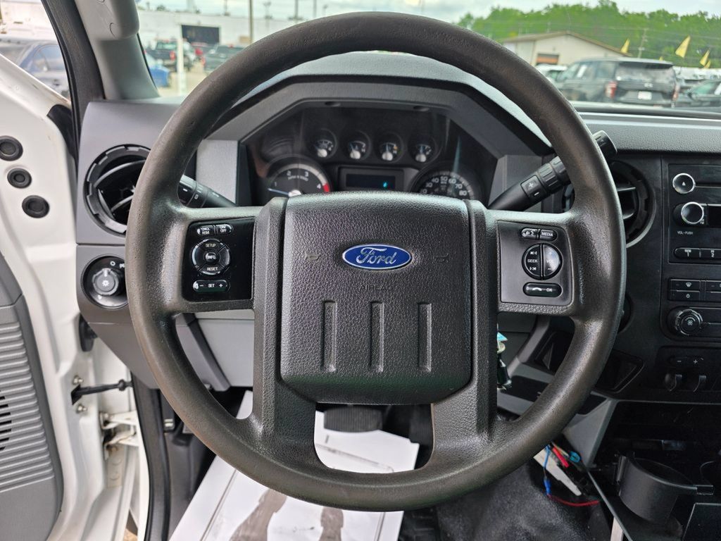 Used 2014 Ford F450 XL w/ Power Equipment Group AWD/4WD image 31