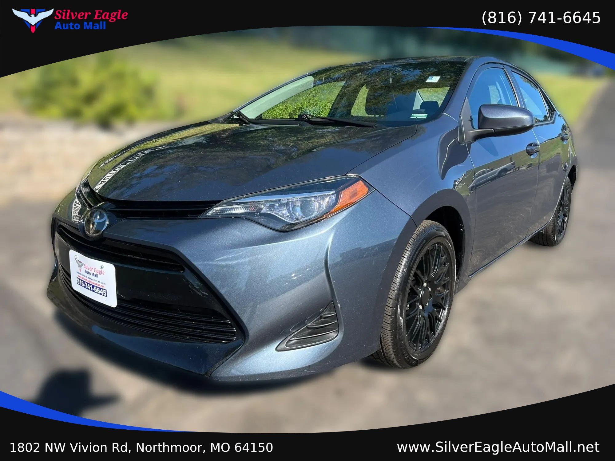 Used 2018 Toyota Corolla LE FWD image 1