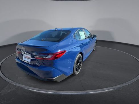 New 2026 Toyota Camry SE image 18