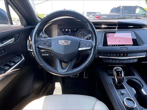 Used 2020 Cadillac XT4 Sport AWD/4WD image 5