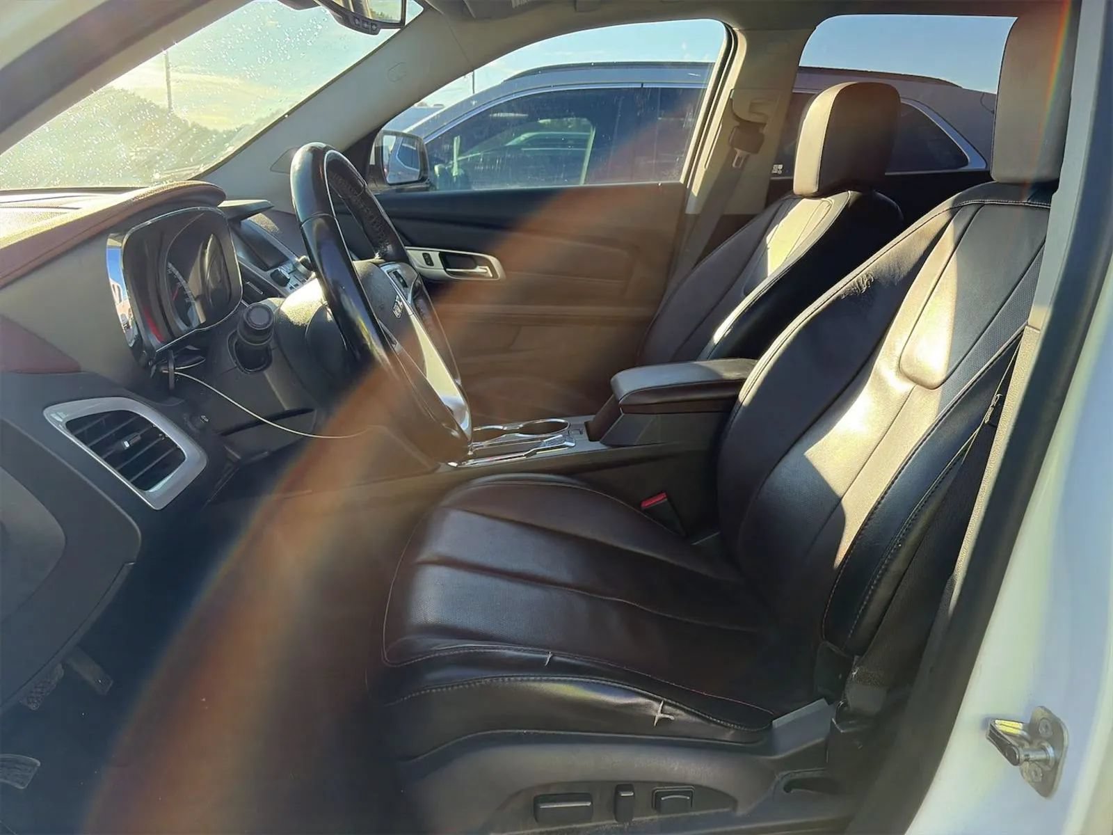 Used 2015 GMC Terrain SLT w/ Open Road Package FWD image 3