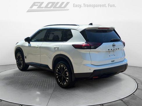 Certified 2026 Nissan Rogue SV FWD image 6
