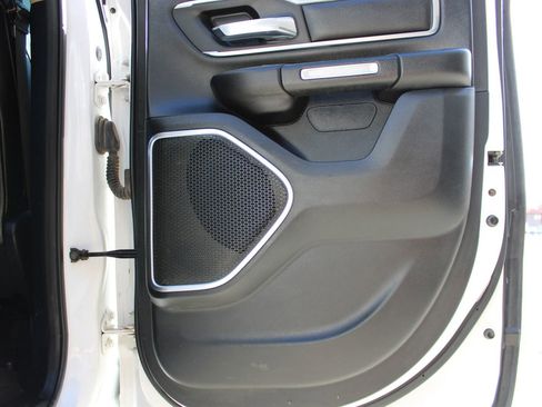 Used 2020 RAM 1500 Laramie image 12