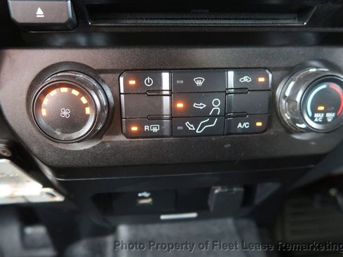 Used 2017 Ford F250 XL w/ Power Equipment Group AWD/4WD image 29