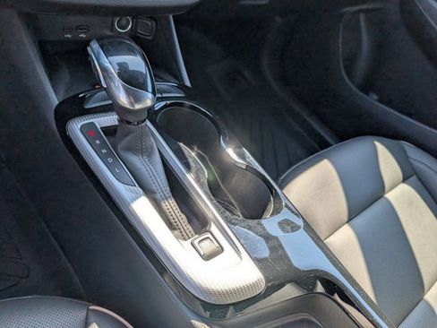 Used 2025 Buick Envista Avenir FWD image 31