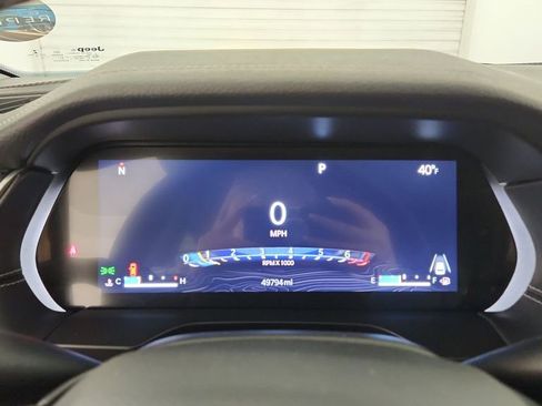 Used 2023 Jeep Grand Cherokee Limited image 10