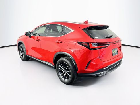Used 2025 Lexus NX 250 FWD w/ Cold Area Package image 5