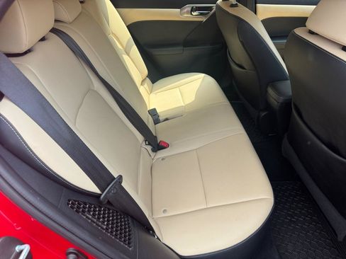 Used 2015 Lexus CT 200h w/ Navigation Package FWD image 14