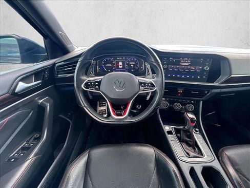 Used 2022 Volkswagen Jetta GLI Autobahn w/ GLI Black Package FWD image 7