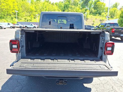 Used 2021 Jeep Gladiator Mojave AWD/4WD image 28