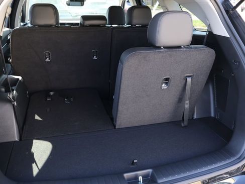 New 2026 Kia Sorento S image 9