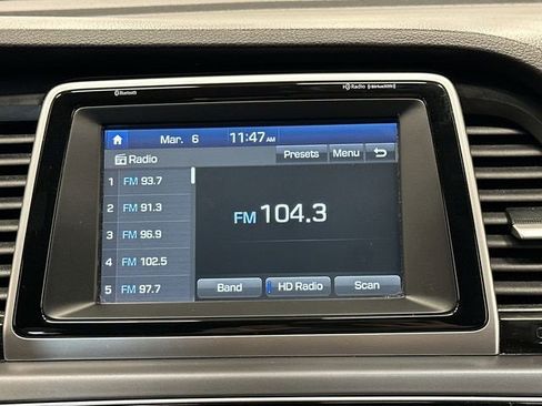 Used 2018 Hyundai Sonata Sport image 12