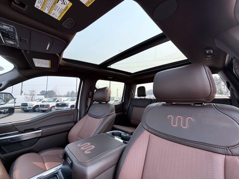 Used 2025 Ford F250 King Ranch w/ Chrome Package image 12