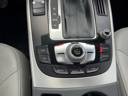 Used 2015 Audi A4 2.0T Premium w/ Audi MMI Navigation FWD image 28