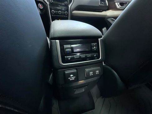Used 2021 Subaru Ascent Touring w/ Popular Package #2A AWD/4WD image 28