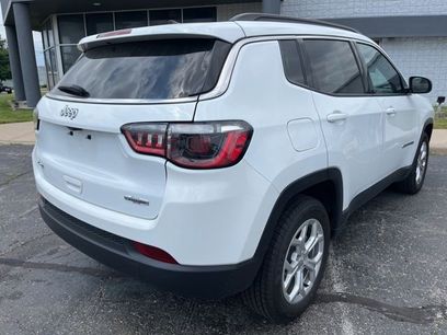 Used 2024 Jeep Compass Latitude