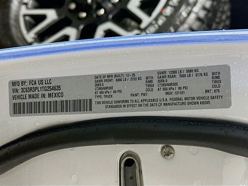 New 2026 RAM 3500 Longhorn w/ Towing Technology Group image 19