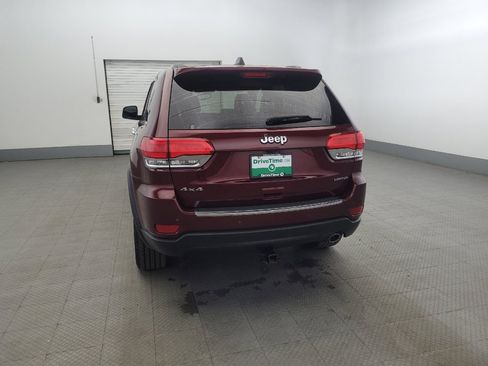 Used 2017 Jeep Grand Cherokee Limited image 6