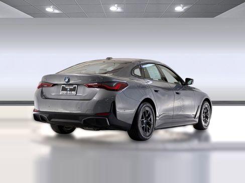 Certified 2023 BMW i4 eDrive40 w/ Premium Package RWD image 8