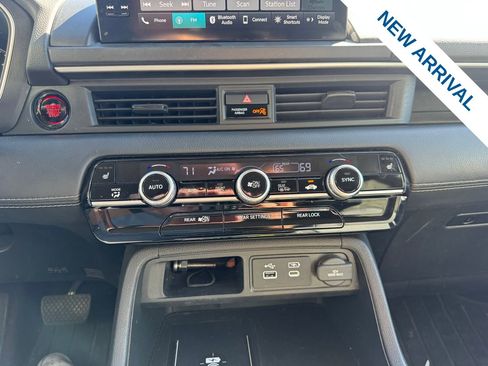 Used 2023 Honda Pilot EX-L image 26