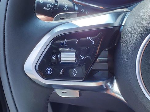 New 2025 Jaguar F-PACE R-Dynamic S image 16