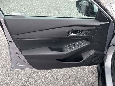 Used 2025 Honda Accord EX-L image 21