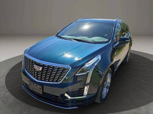 Used 2025 Cadillac XT5 Premium Luxury w/ LPO, Floor Liner Package AWD/4WD image 1