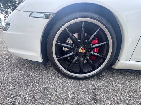 Used 2006 Porsche 911 Carrera S RWD image 39