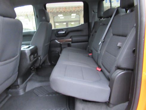 Used 2021 Chevrolet Silverado 1500 LT Trail Boss image 10