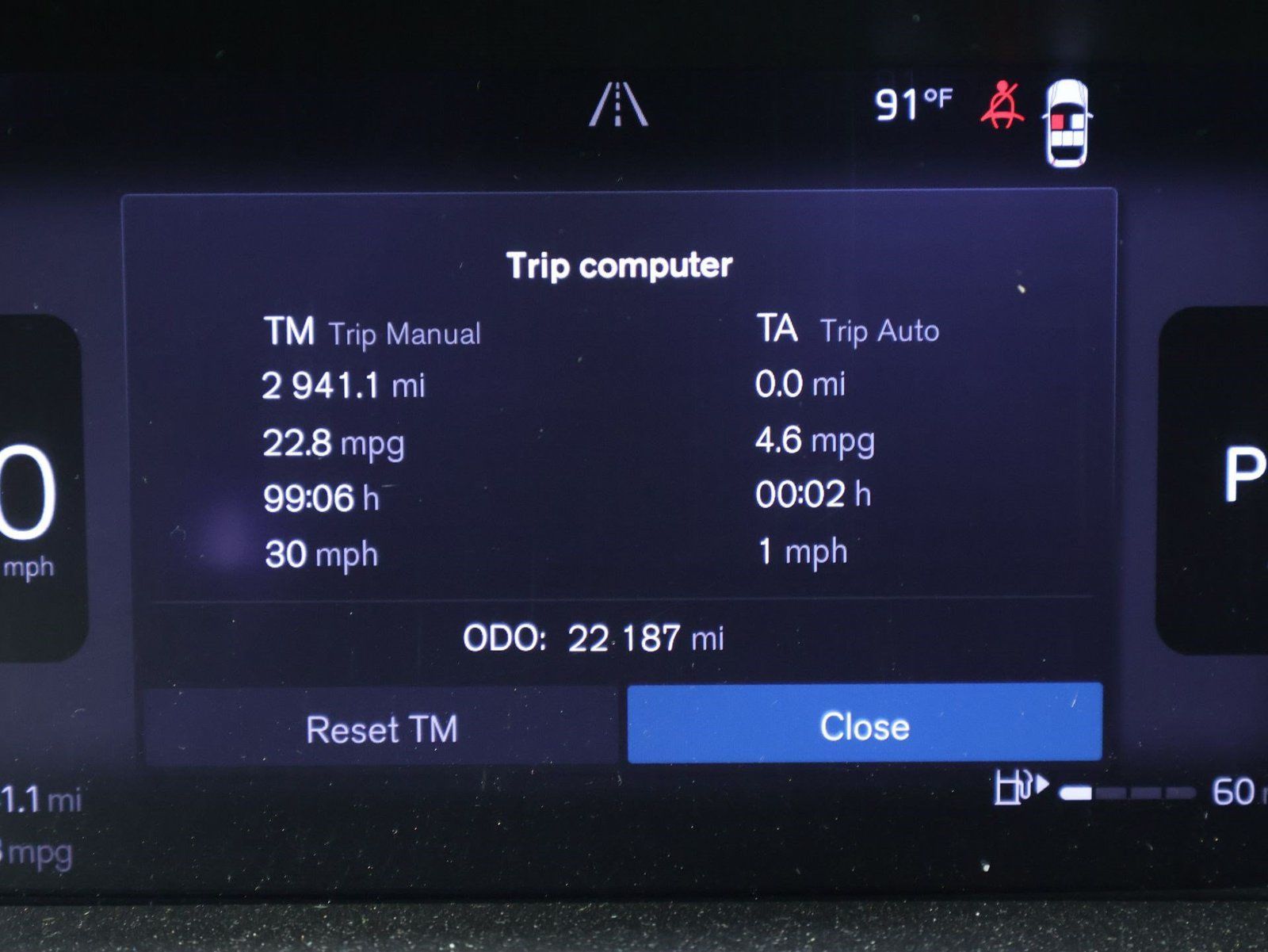 Used 2023 Volvo XC40 B5 Ultimate w/ Protection Package Premier AWD/4WD image 12