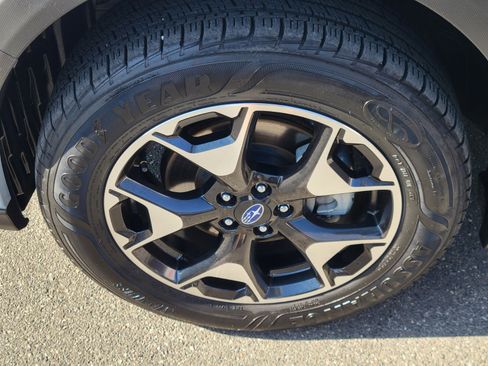 Used 2019 Subaru Crosstrek 2.0i Premium image 9