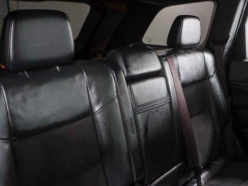 Used 2022 Jeep Grand Cherokee Laredo X RWD image 27
