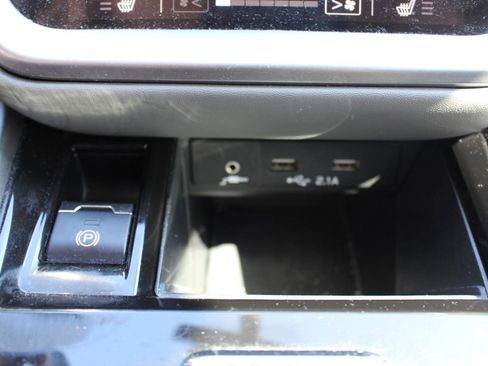 Used 2020 Subaru Outback Limited w/ Popular Package #2 image 24